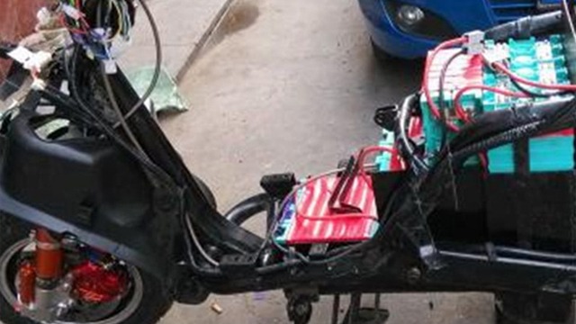 电动车蓄电池亏电后还能用吗？有什么蓄电池修复的办法？